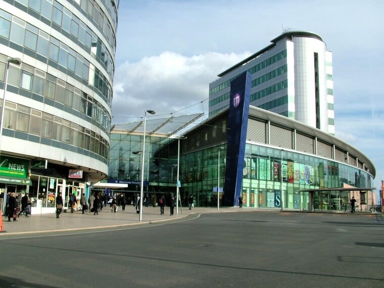 Approaching Piccadilly